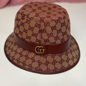 Gucci bucket hat